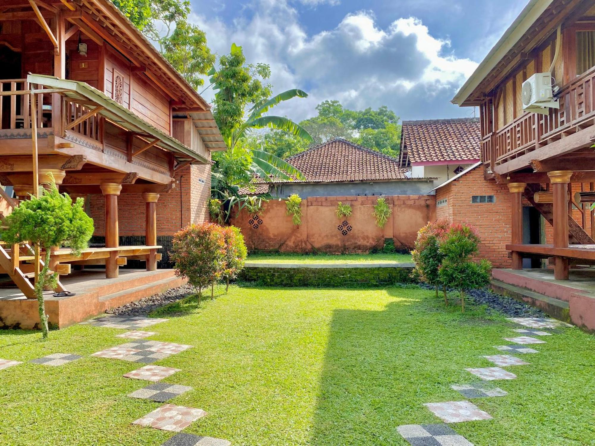 Bello Bungalow Batukliang Exterior foto