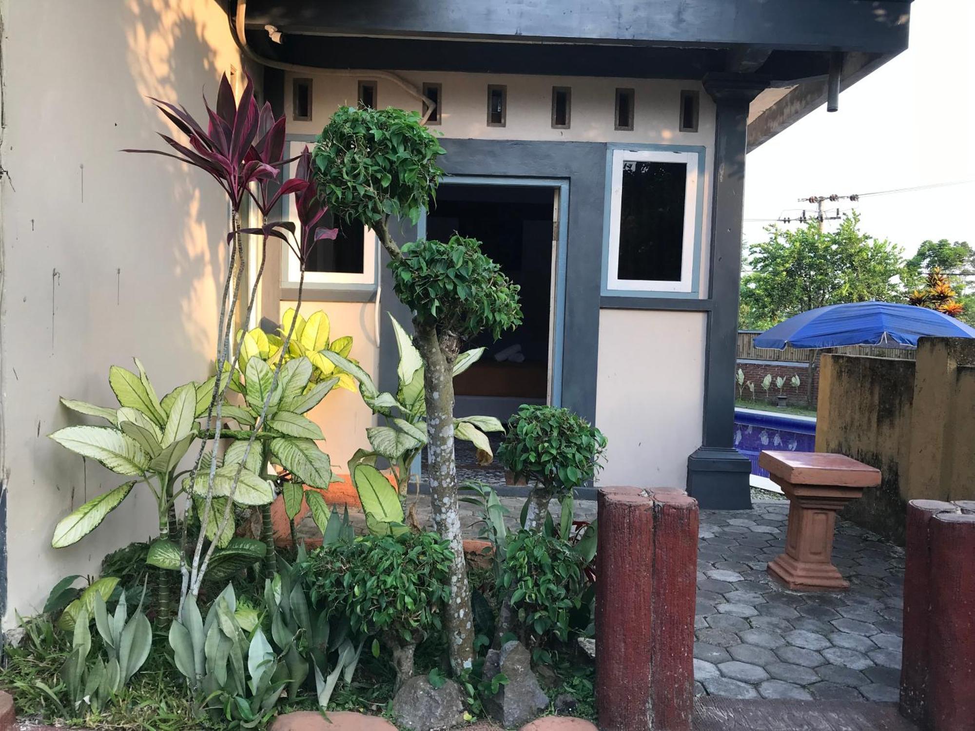 Bello Bungalow Batukliang Exterior foto